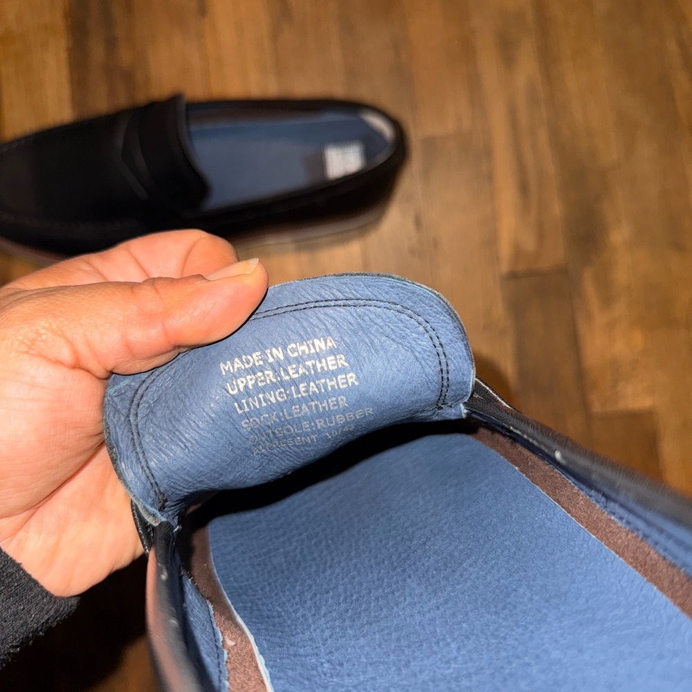 Ike Behar Black Leather Loafers Like New - Picture 8 of 10